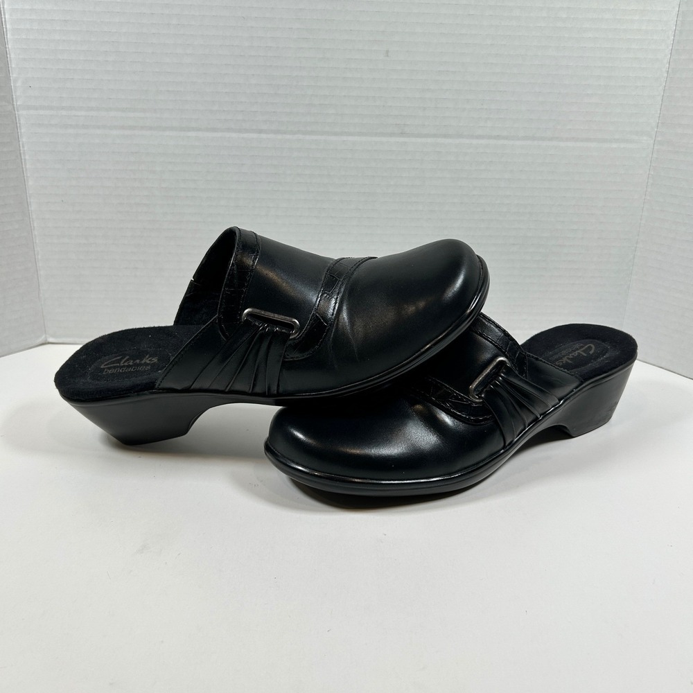 Clarks Clogs Womens 9 Black Bendables Leather Trim Wedge Mules Casual Mule